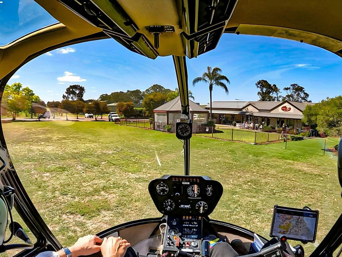 Barossa Valley Behind the Scenes Winery and Vineyard Experience