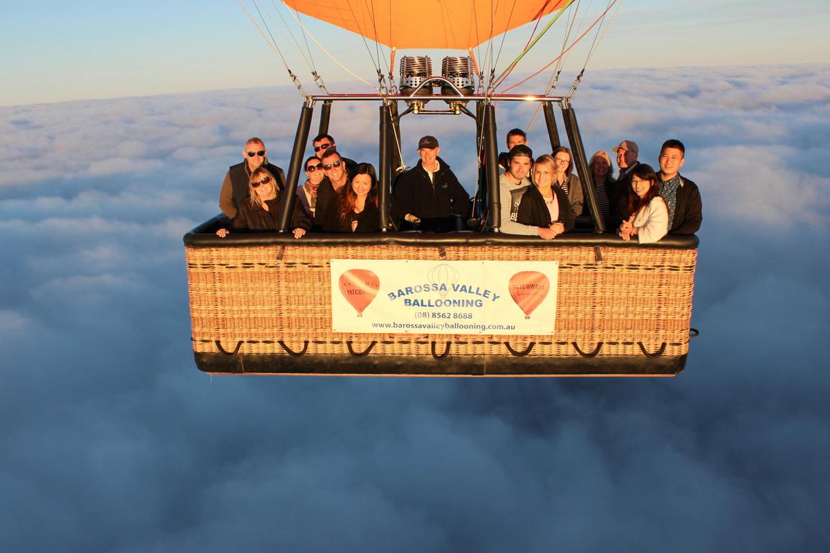 Sunrise balloon flights in the Barossa, South Australia