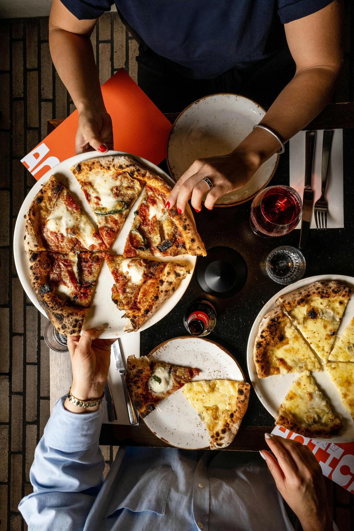 Margherita pizza
