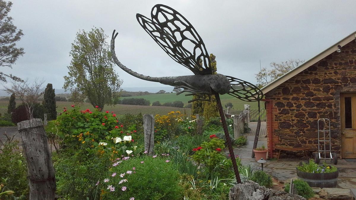 Ambler Touring - Adelaide Hills / Hahndorf / McLaren Vale / d'Arenberg Cube Food & Wine Tour