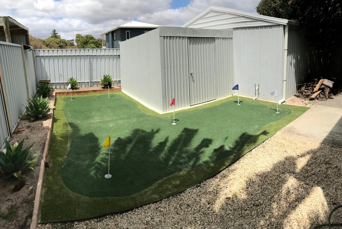 Mini golf