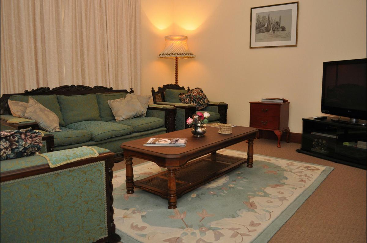 OWNERS APARTMENT