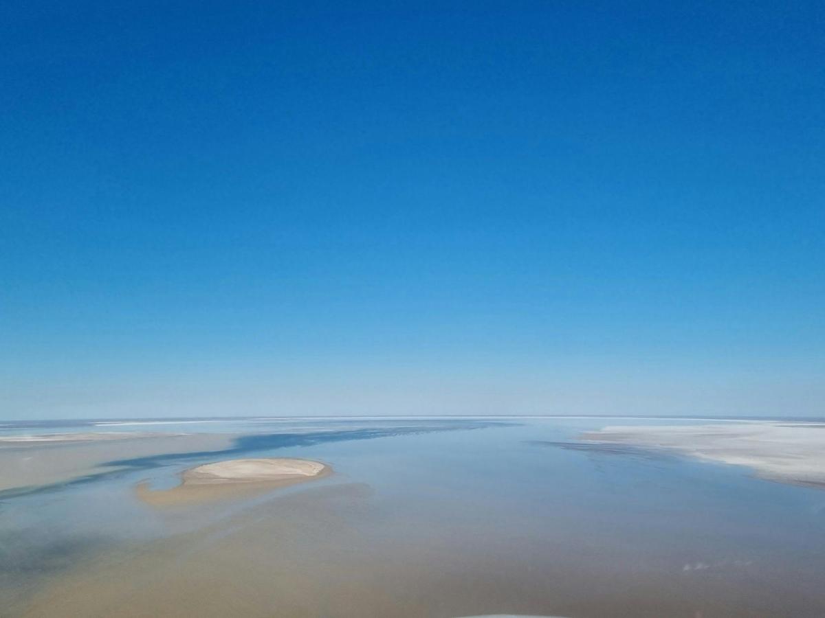 Lake Eyre Safari (2 days)