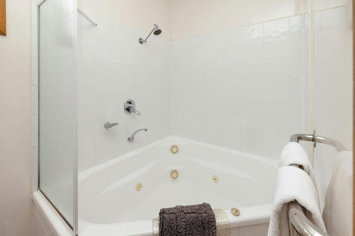 Executive Spa Villa - Sleeps 2