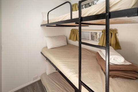 Studio Cabin