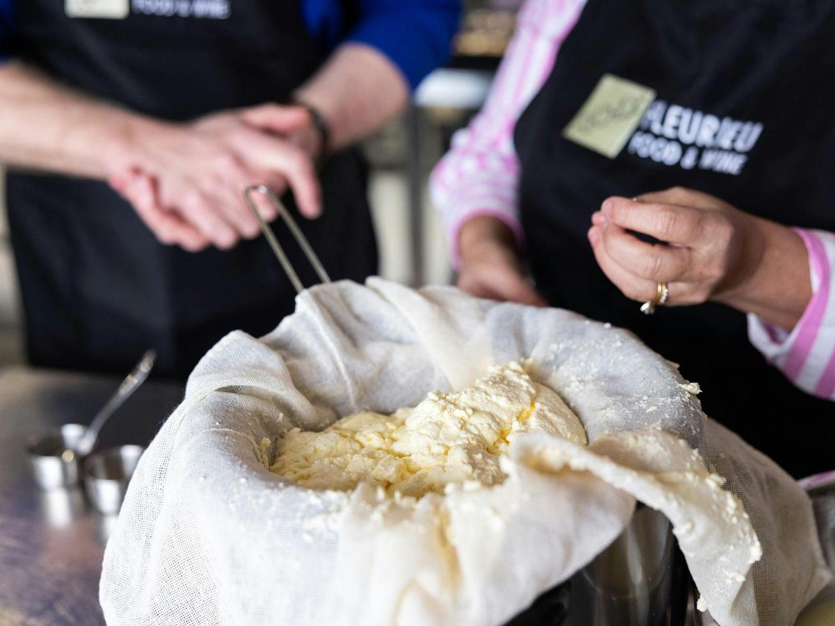 An Award Winning Mozzarella Making Class & Gin Experience at Cut Hill Distillery