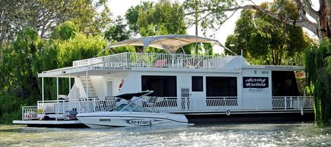 Boats and Bedzzz - Moving Waters Moored Houseboat