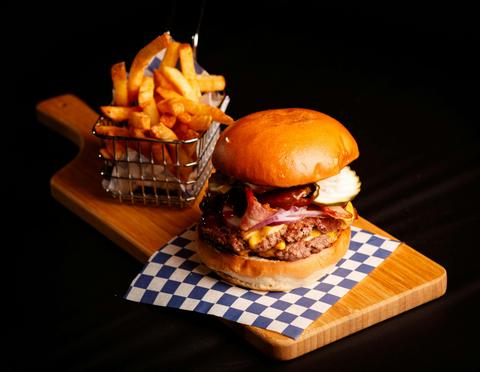 Benny's American Burger Adelaide