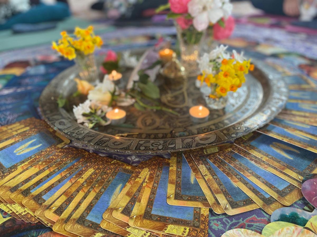 Art of You Women's Circle - Art therapy and hypnotherapy