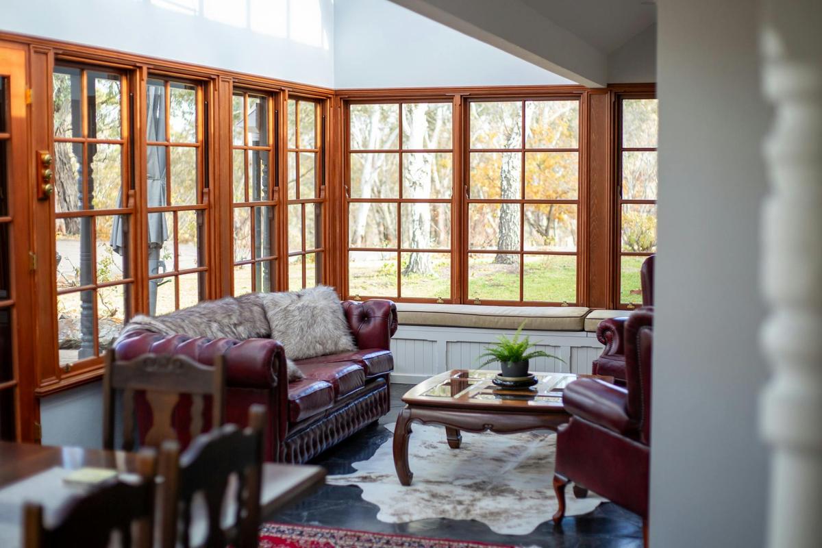 Atrium with fire place
