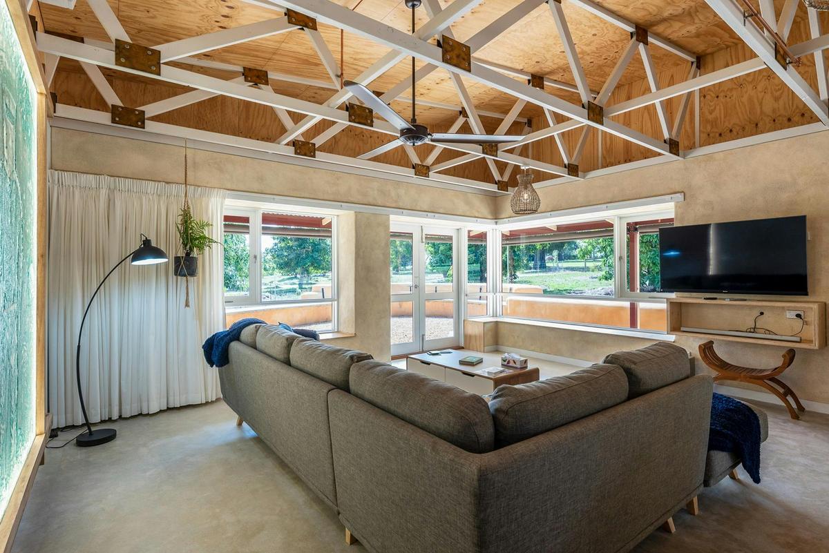 Lounge area