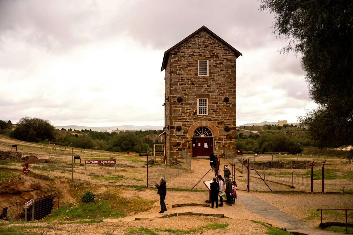 Barossa Valley and Clare Valley