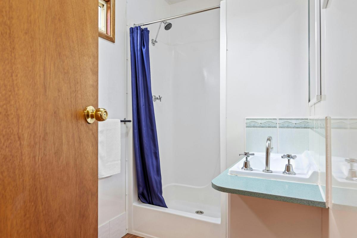Standard Ensuite Cabin