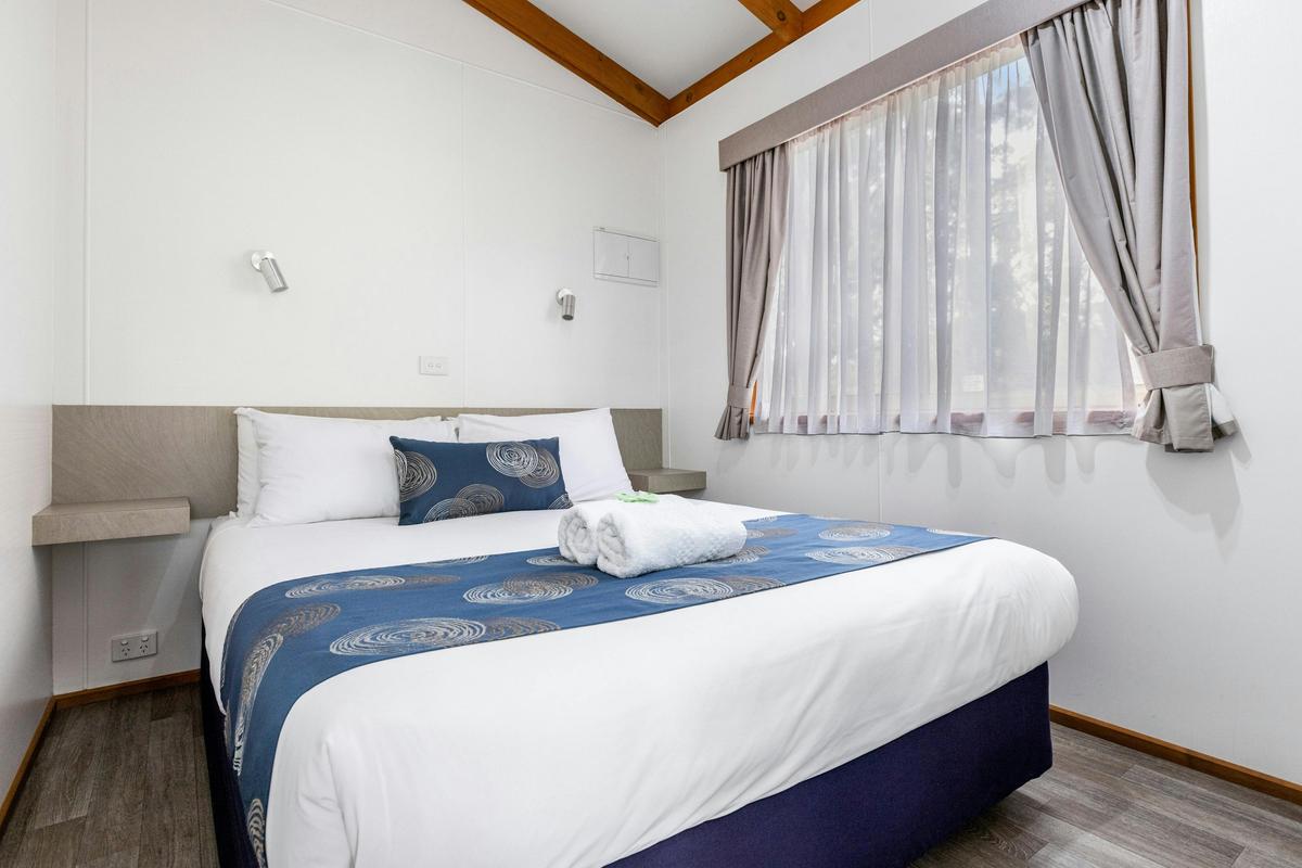 Shiraz Cabin