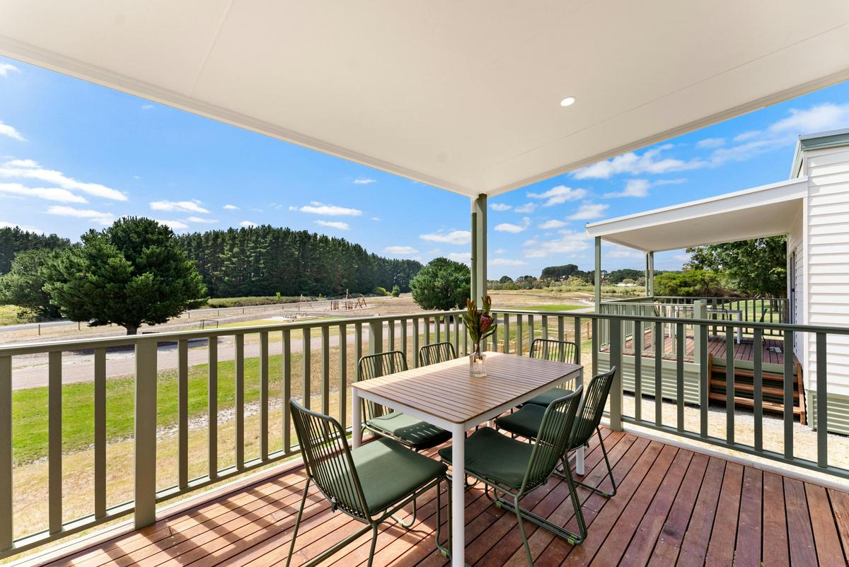 Pine View Deluxe Cabin