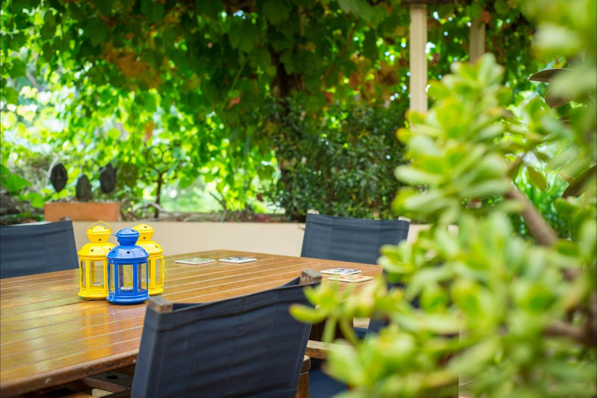 Guest Courtyard