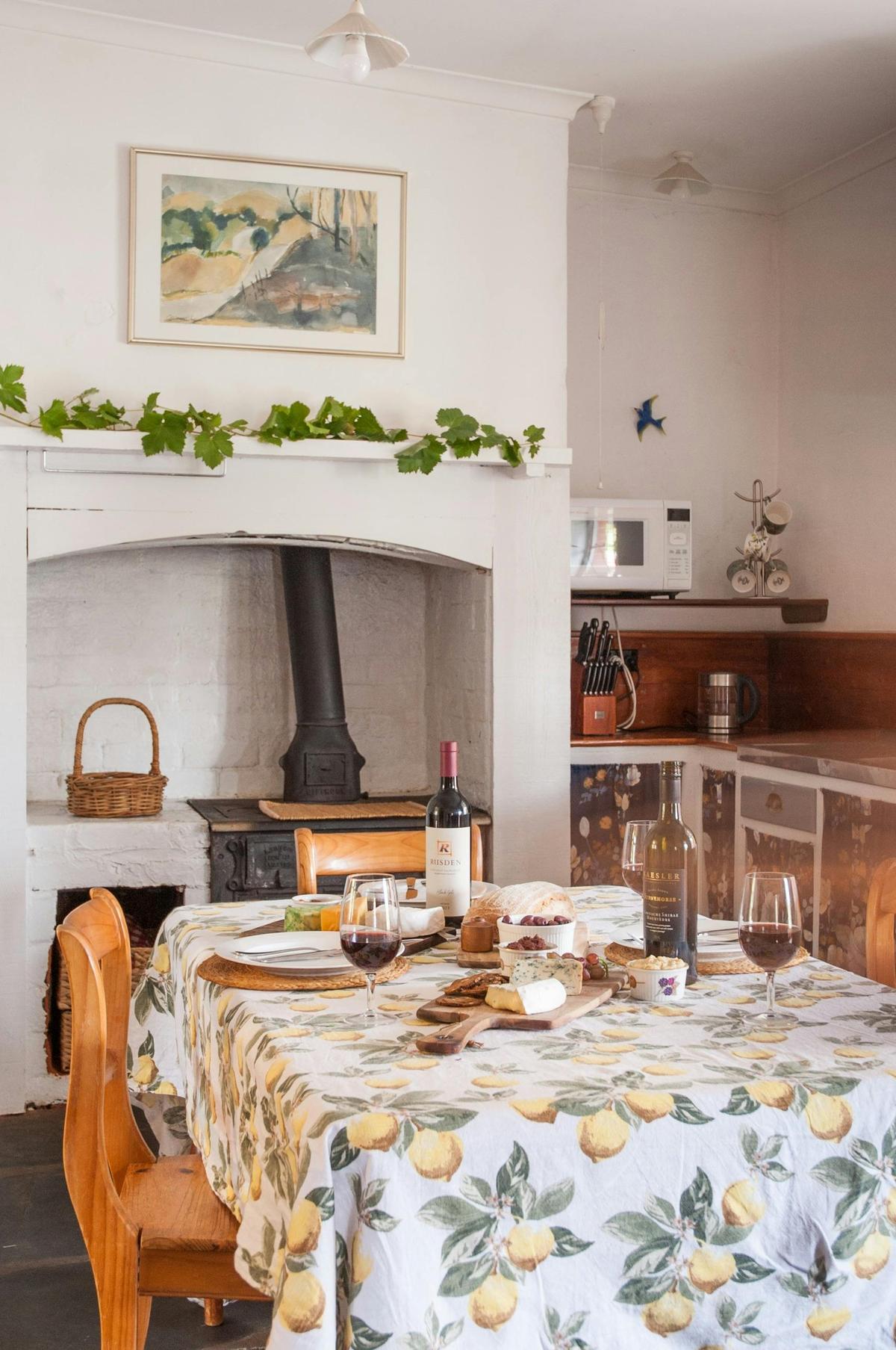 Kitchen/Dining