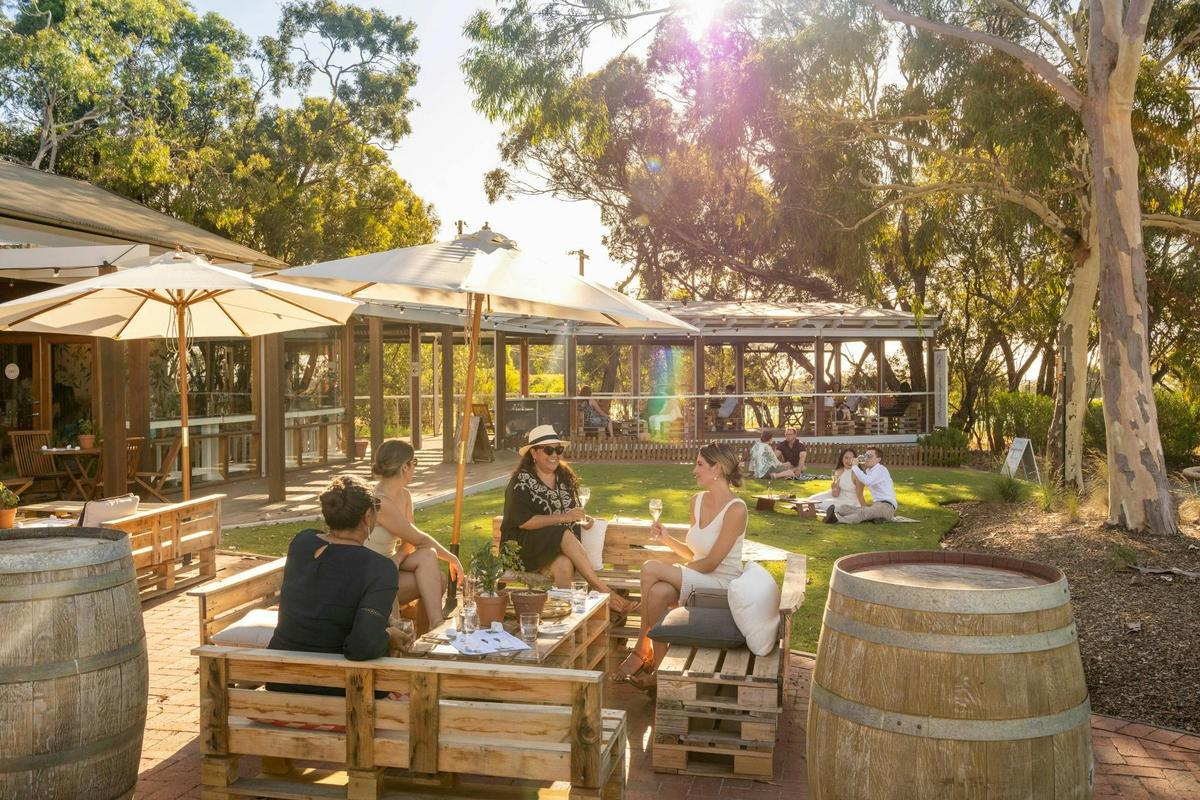 Pertaringa cellar door
