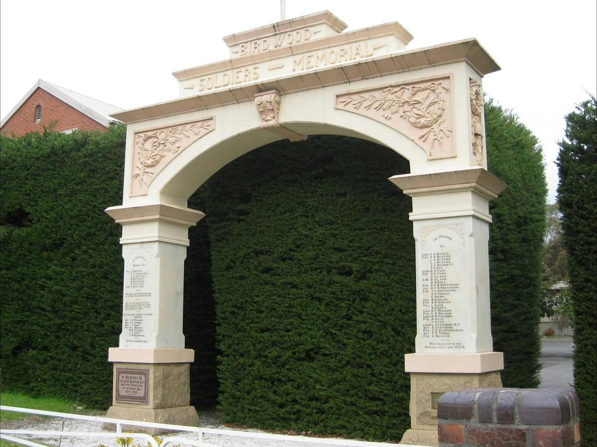 birwood war memorial