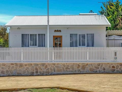 Bluewater Beachouse