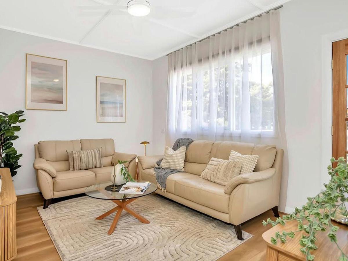 Lounge room