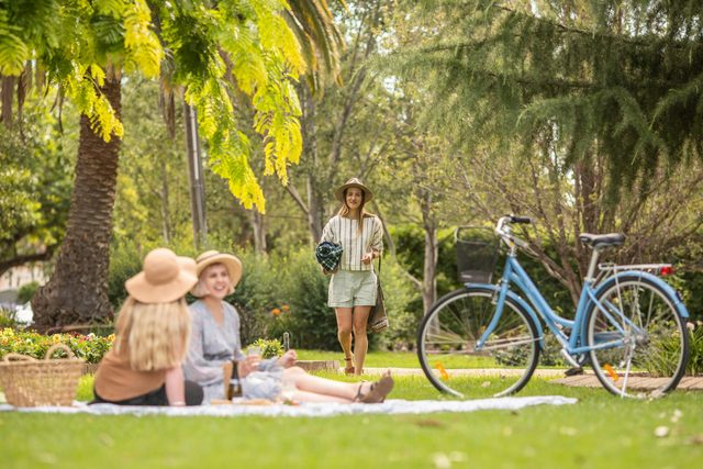 Victory Memorial Gardens