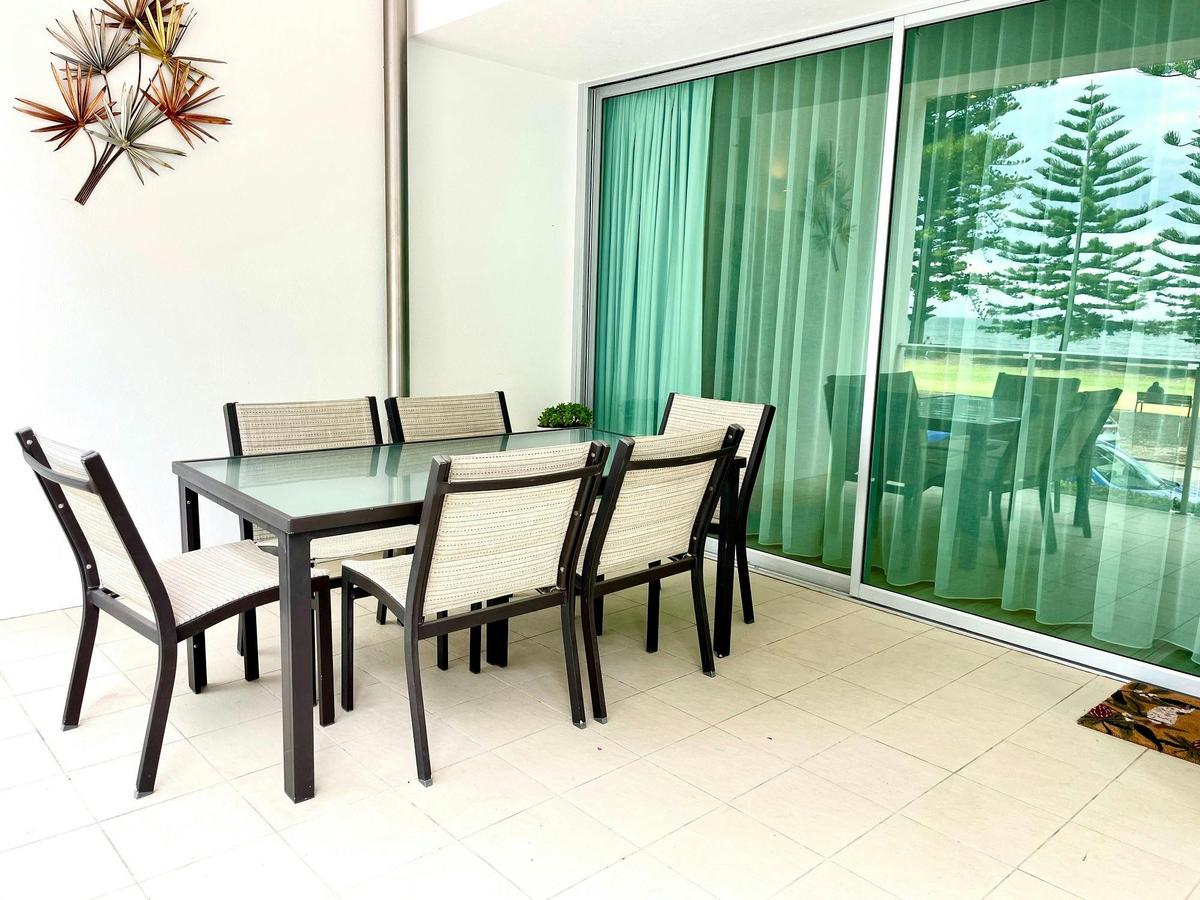 Breeze Beachfront Apartment no. 9