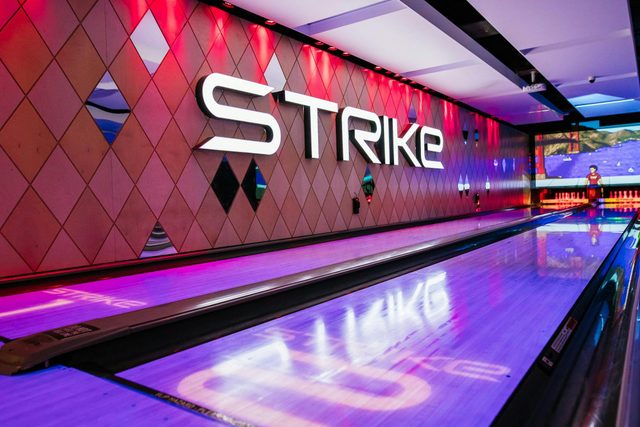 Strike Bowling King Street Wharf