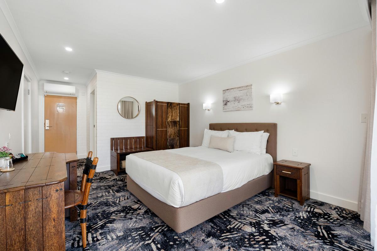 Deluxe Rooms