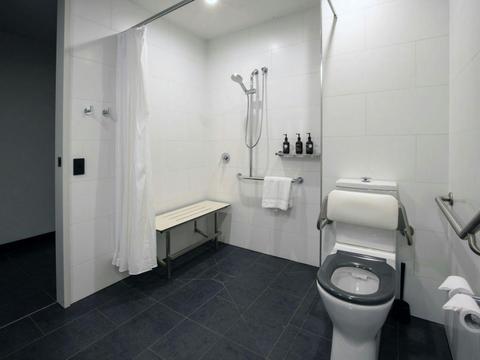 Accessible Riverside Suites