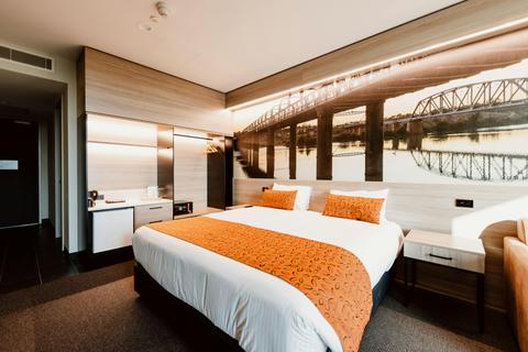 Accessible Riverside Suites