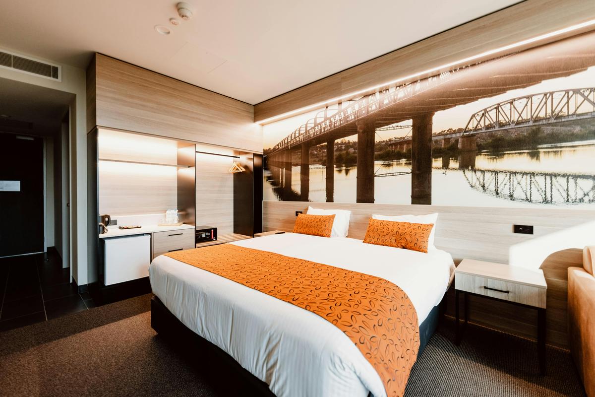Accessible Riverside Suites