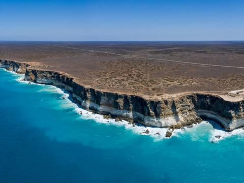 The Ultimate tour of Southern Australia – By Air & Land – Great Southern Air Tour