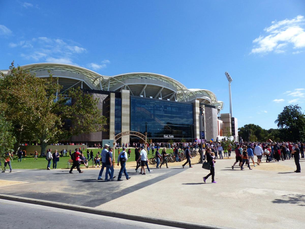 Adelaide City Highlights and RoofClimb Adelaide Oval