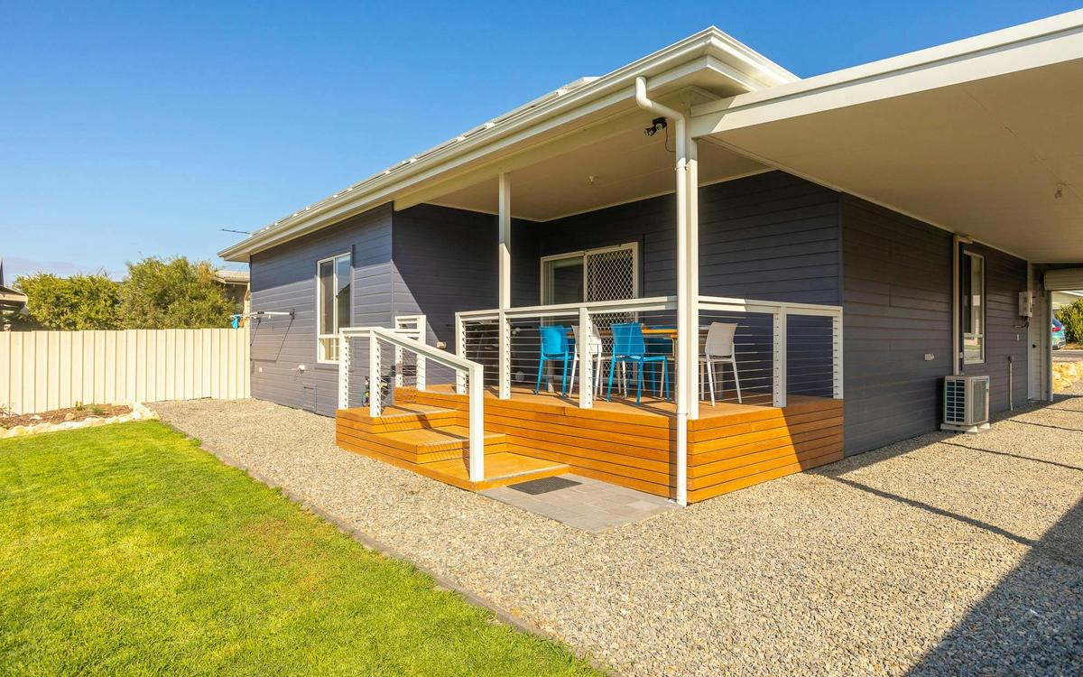 Deck