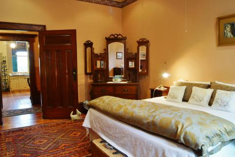 The Butlers Apartment at Buxton Manor