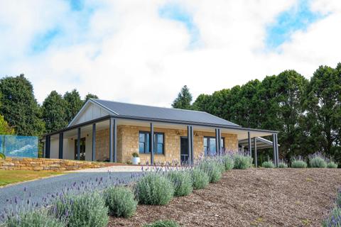 Adelaide Hills House