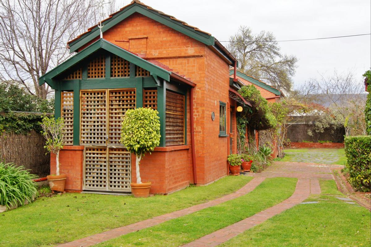 Paprika Spa Cottage
