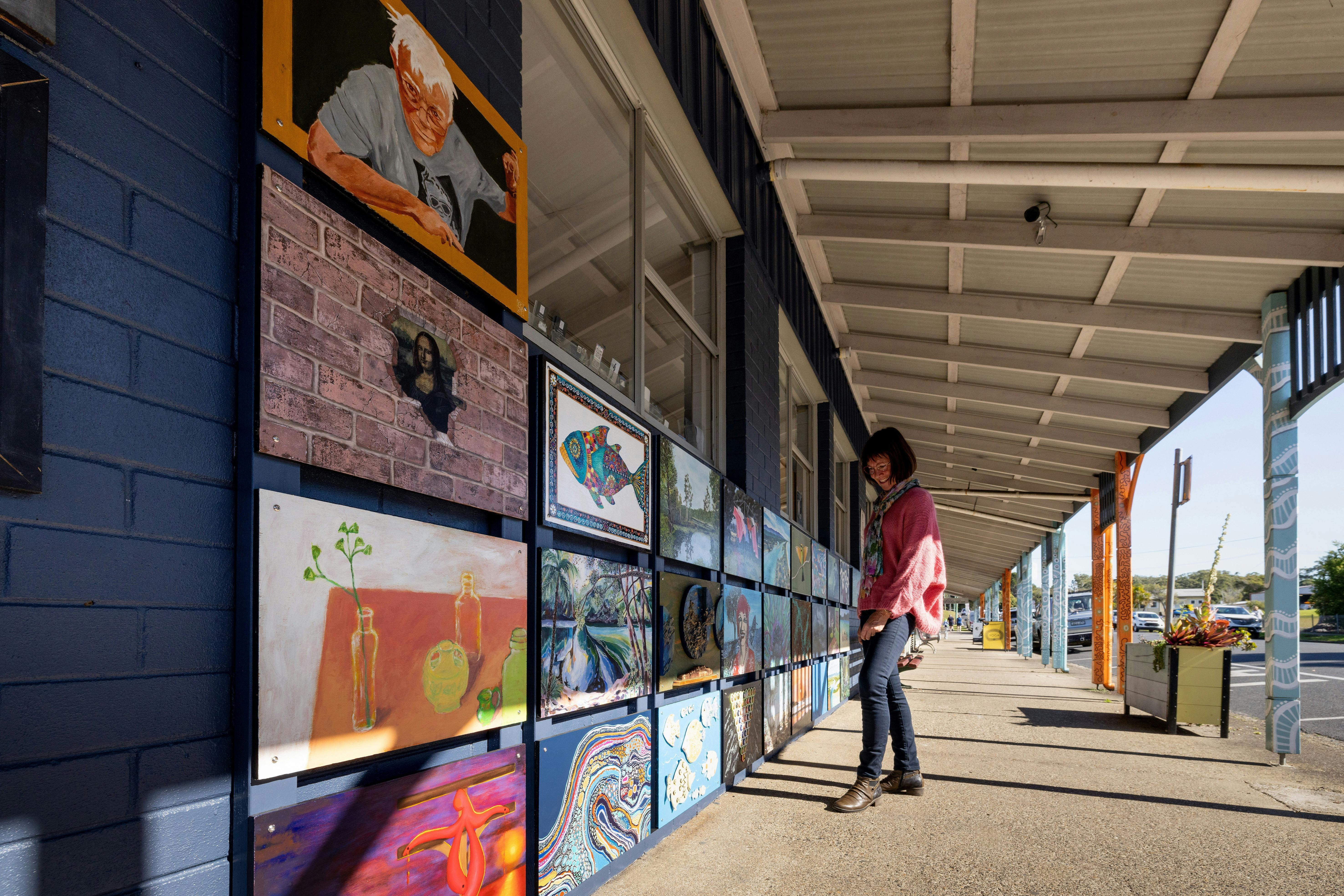 'Brush Strokes' outdoor gallery