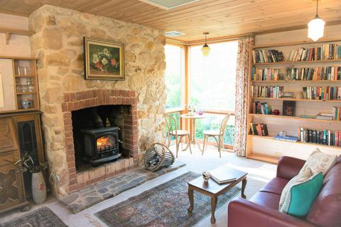 Adelaide Hills Camellia Cottage