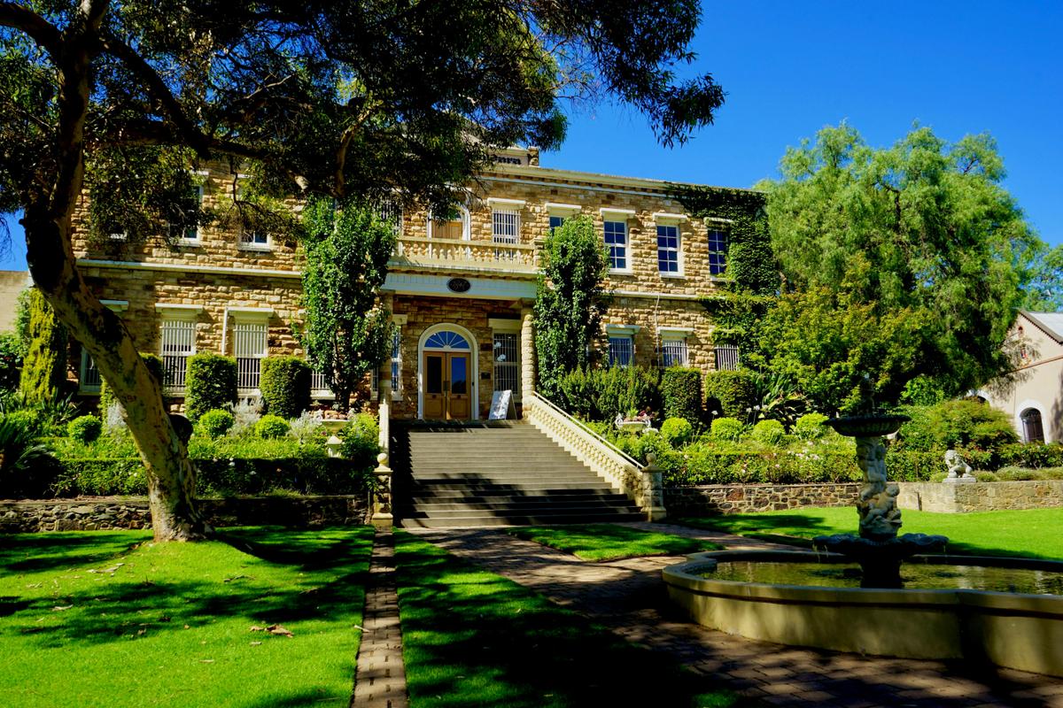 Chateau Front