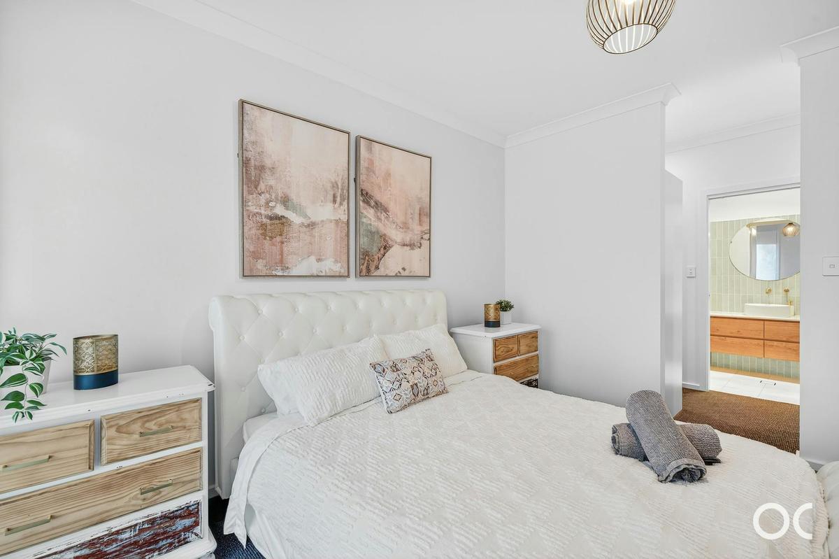 Cozy Bedroom Room