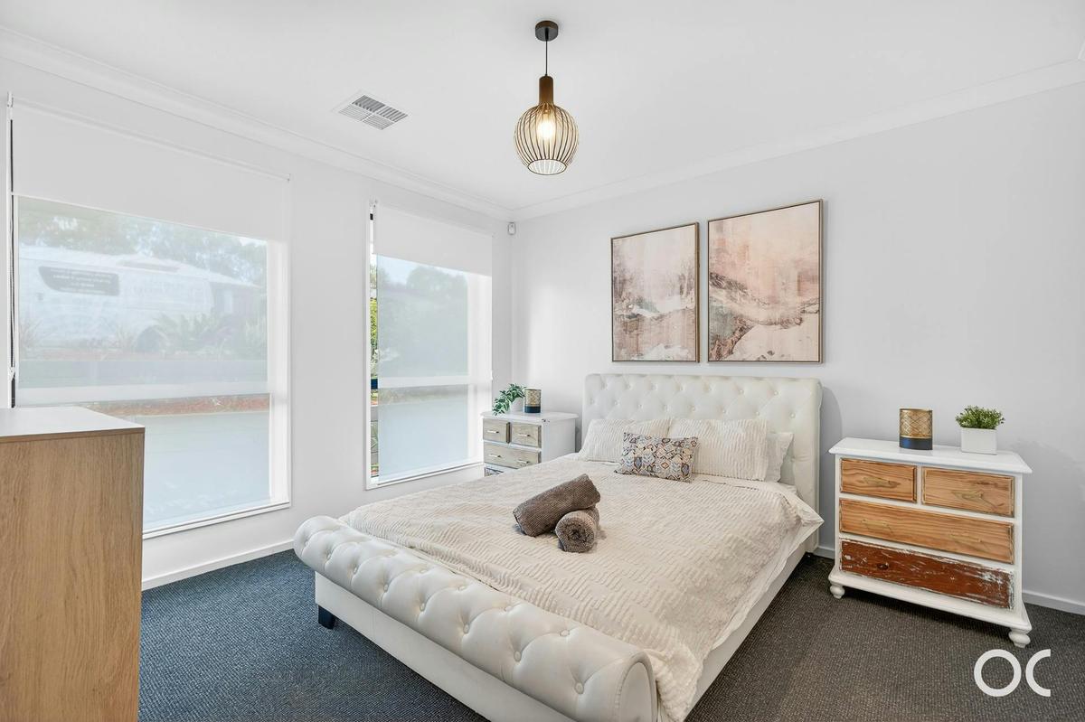 Cozy Bedroom Room
