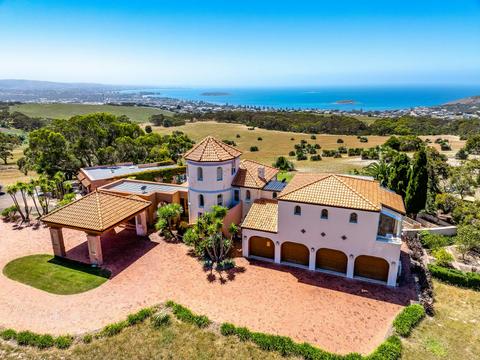 Casa Del Mar