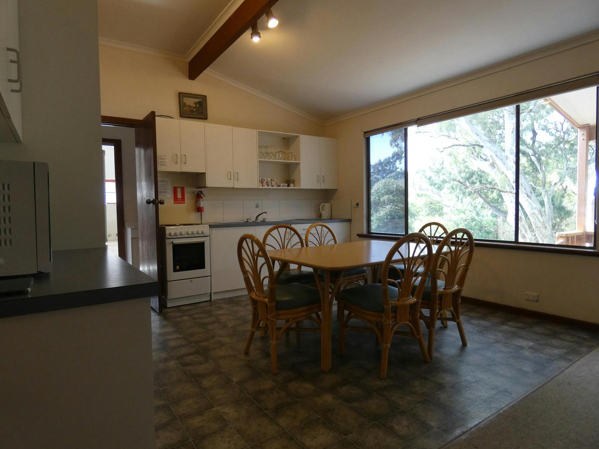 Gum Tree Lodge
