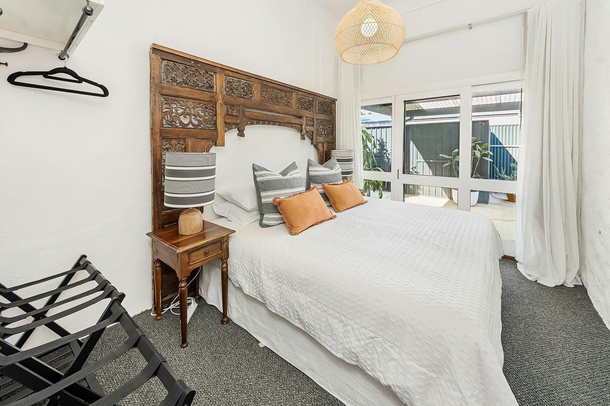Catherine Street Square Bedroom 2