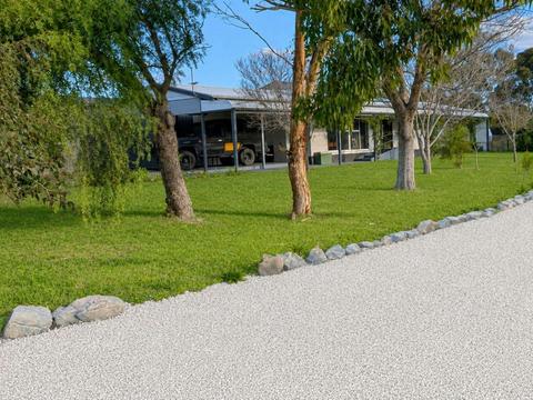 Charming, Spacious, and Peaceful Goolwa Hideaway