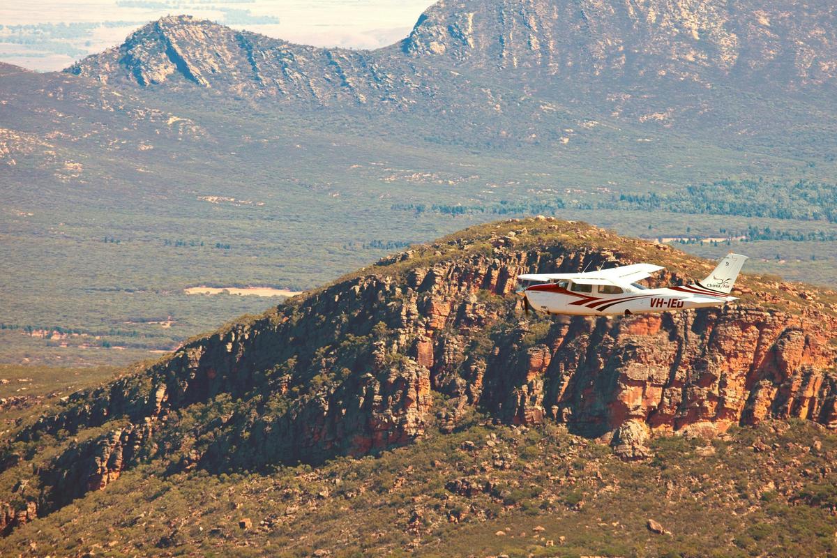 The recommended way to see Wilpena Pound and the Flinders Ranges is a scenic flight (with Chinta Air