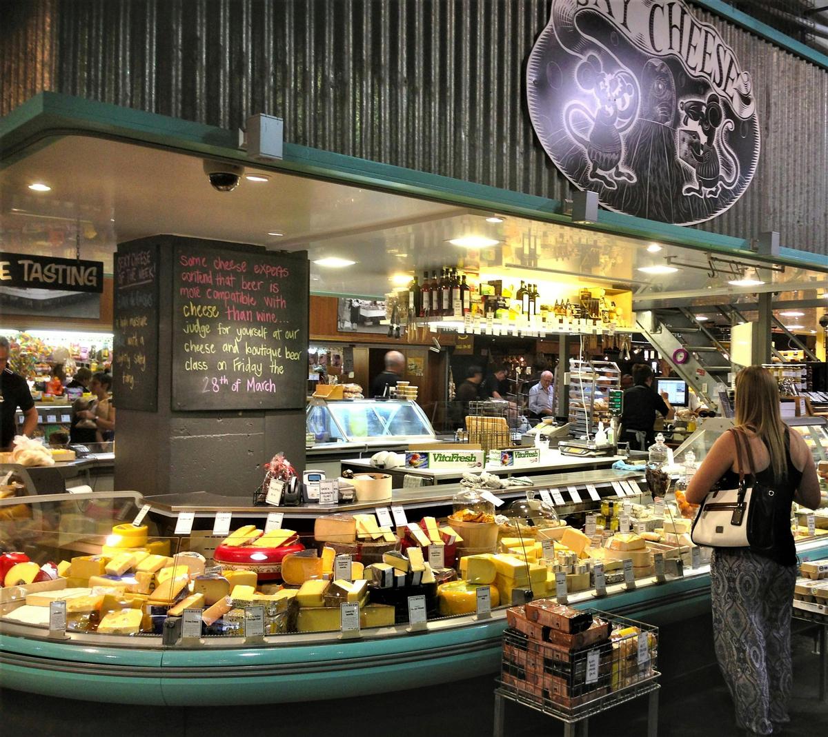 Adelaide Central Market and City Tour (half day 9am to 12.30pm)