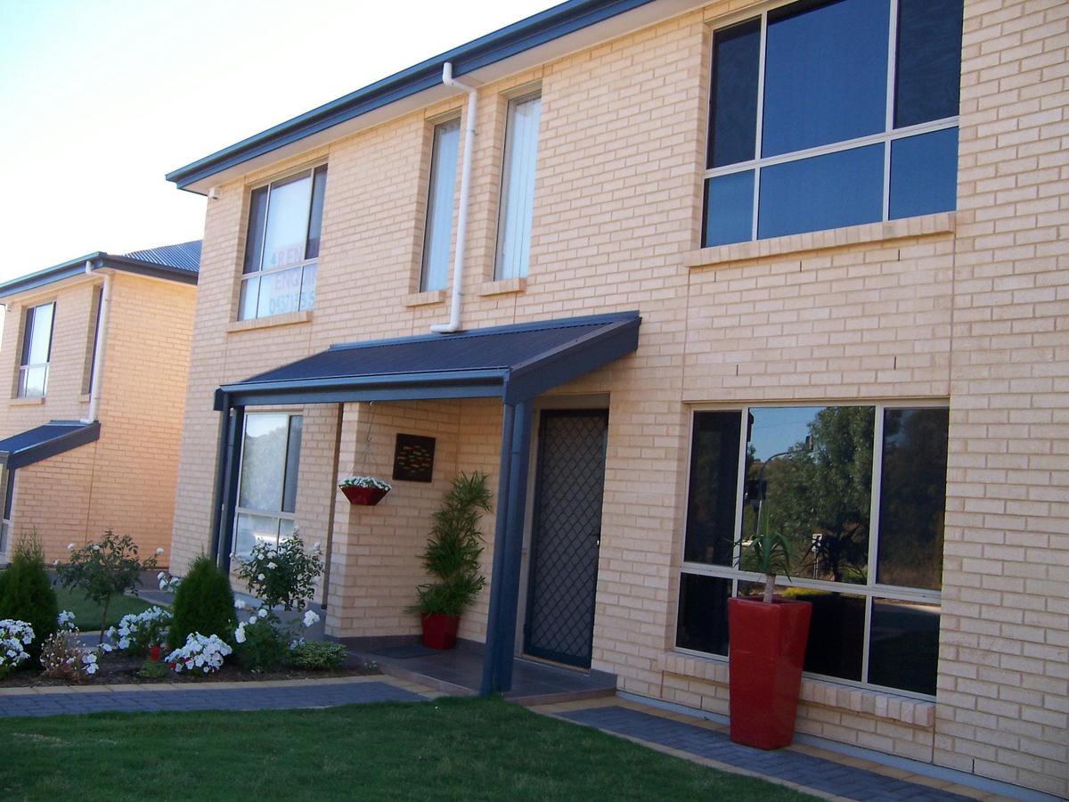 Honeypot House
